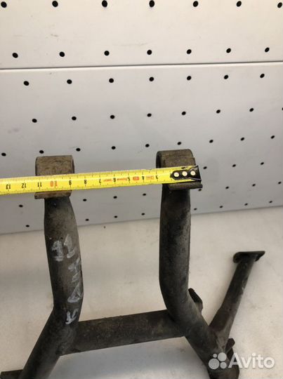 Центральная подножка suzuki bandit 400-1