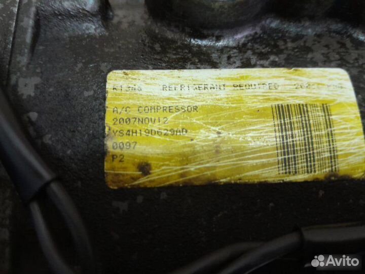 Компрессор кондиционера Ford Fusion