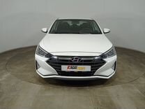 Hyundai Elantra 2.0 AT, 2019, 140 000 км, с пробегом, цена 1 689 000 руб.
