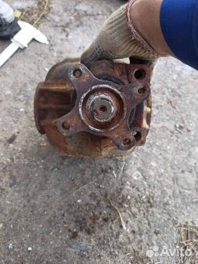 Редуктор заднего моста