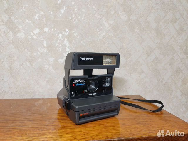 Фотоаппарат Polaroid OneStep closeup