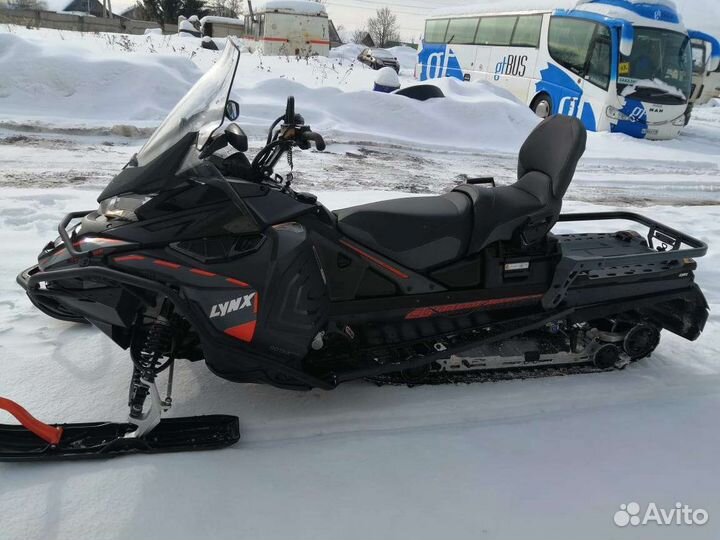 Снегоход lynx comander 900 ACE turbo