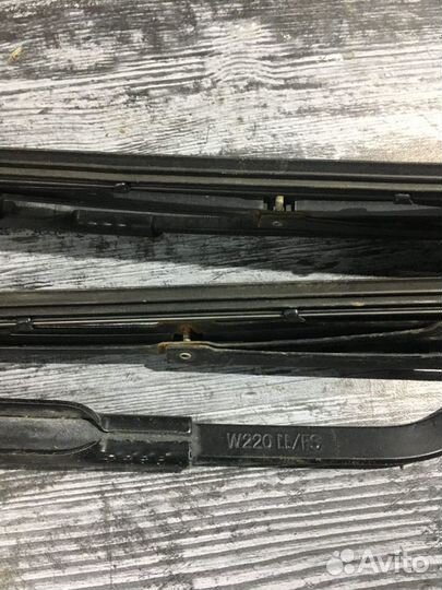 Поводки стеклоочистителя в сборе Mercedes W220