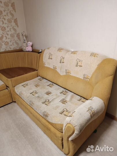 Угловой диван бу