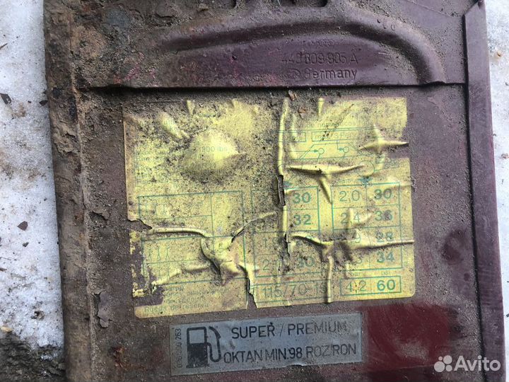 Лючок бензобака Ауди 100 С3