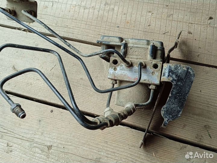 Kia Ceed 2008 Блок ABS насос