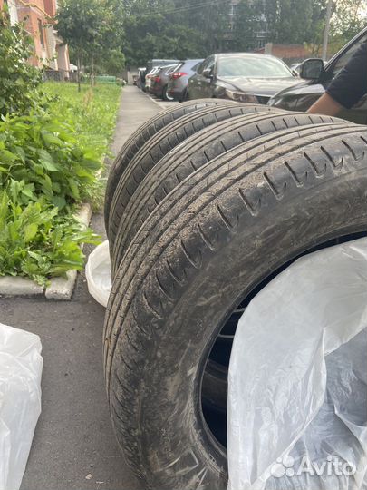 Bridgestone Alenza 001 225/60 R18