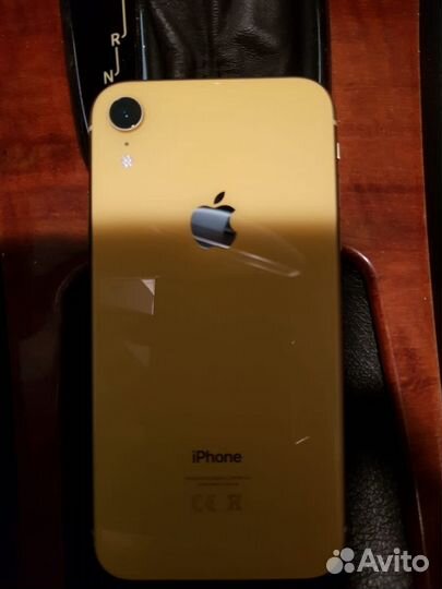 iPhone Xr, 64 ГБ