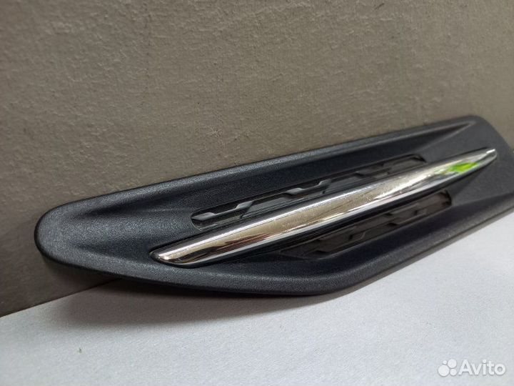 Накладка на крыло передняя левая Kia Rio 2013