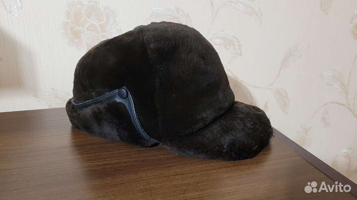 Меховая кепка