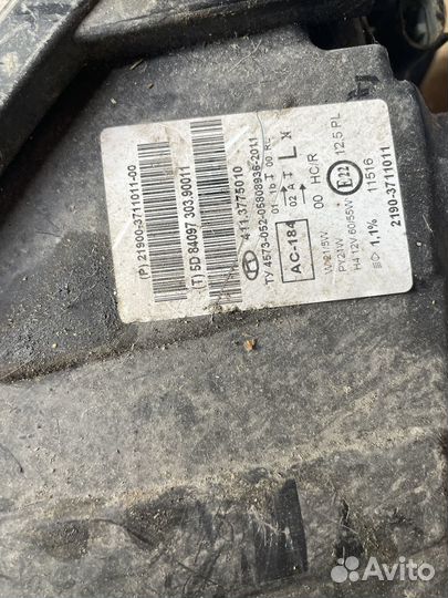 Фара на машину