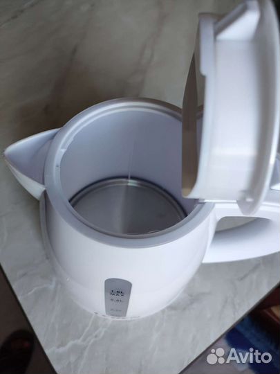 Чайник электрический новый