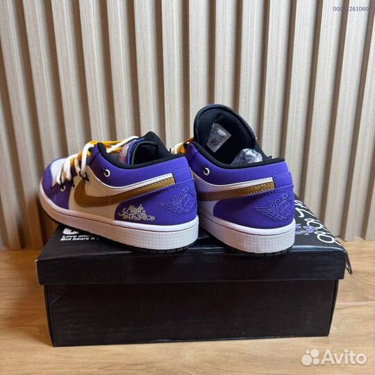 Кроссовки Nike Air Jordan 1 Low для активных