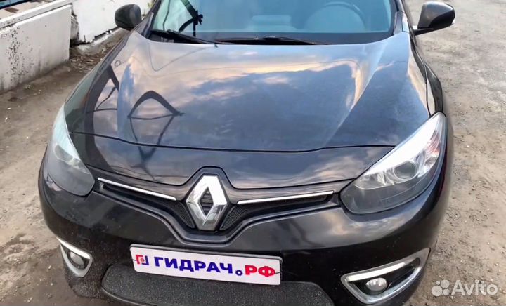 Кулак поворотный передний левый Renault Fluence 40