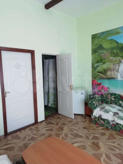 Комната 25 м² в 5-к., 3/4 эт.