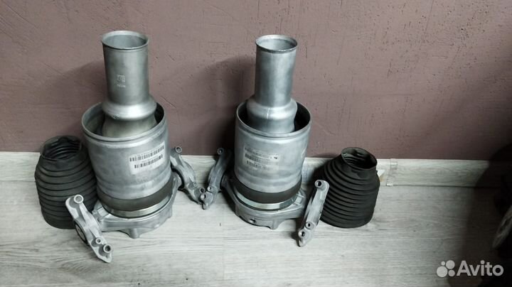 Volkswagen Touareg II NF задние пневмобаллоны