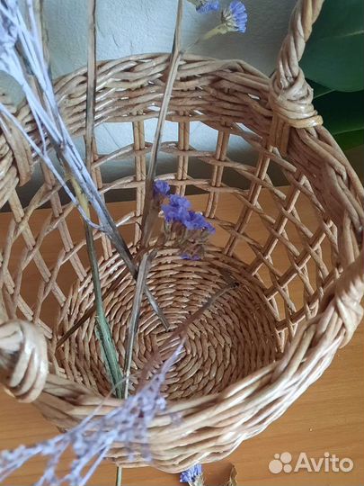 Корзина плетеная