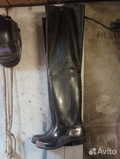Сапоги болотники