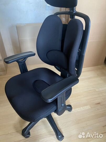 Компьютерное кресло анатомическое