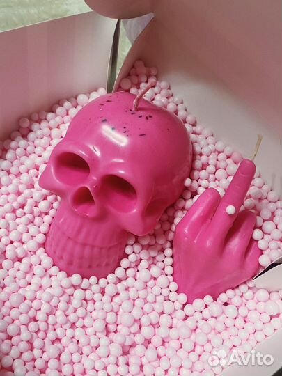 Свечи фигурные розовый череп ароматический