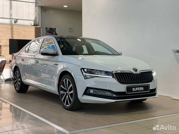 Skoda Superb 1.4 AMT, 2024