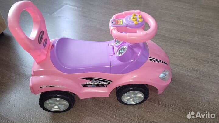 Машинка толокар