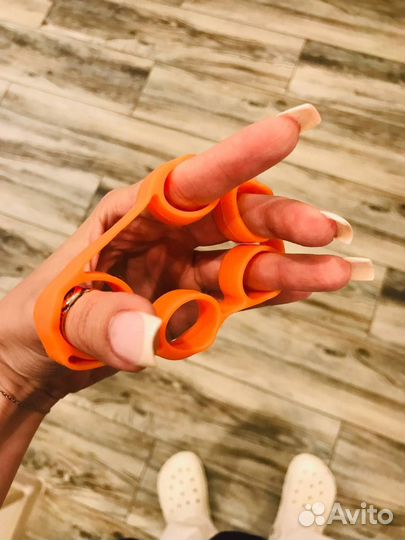 Эспандер кистевой и мяч тренажёр