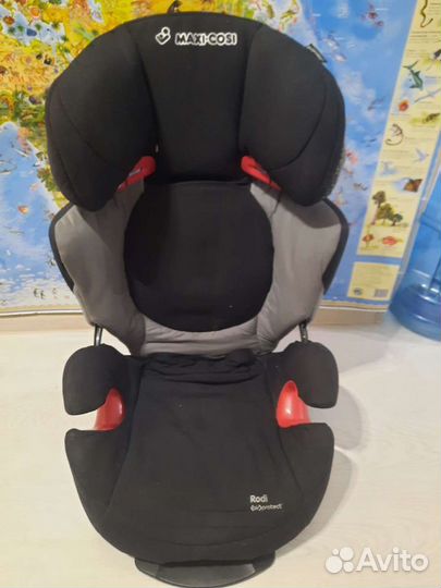 Автокресло детское Maxi cosi 15-36 кг