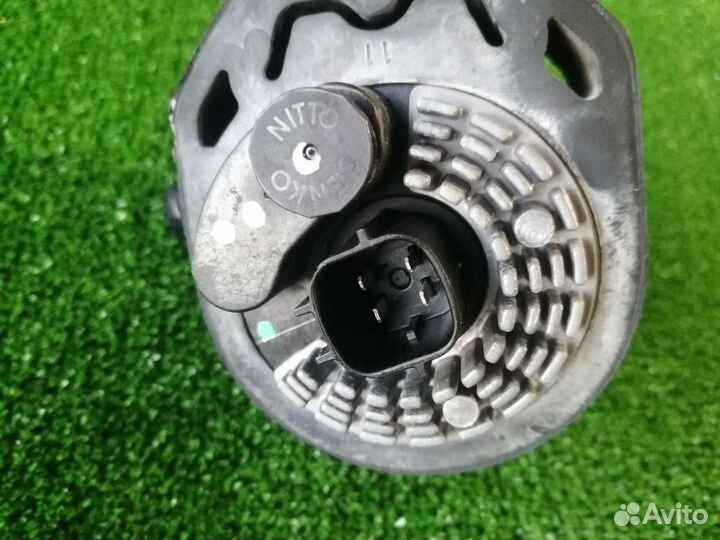 Помпа Ниссан Лиф Азе0