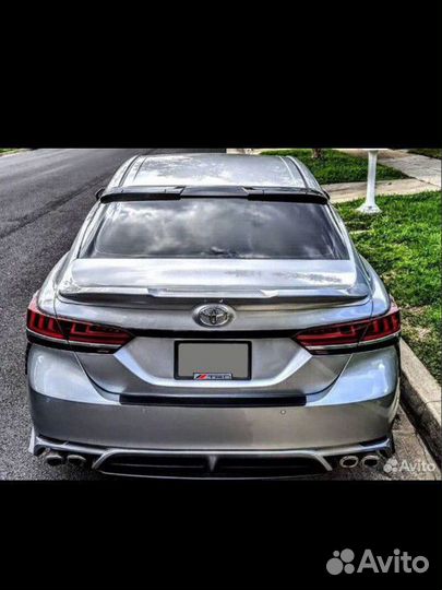 Козырëк на заднее стекло Toyota Camry 70