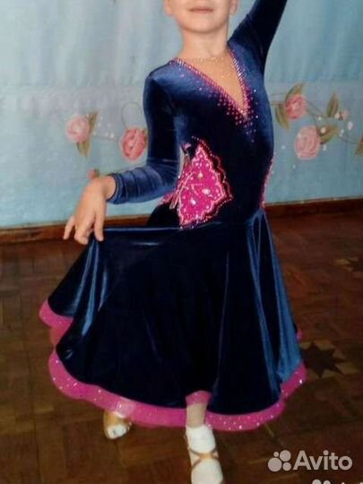 Рейтинговое платье для бальных танцев