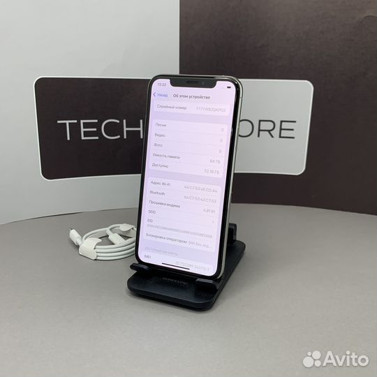 iPhone Xs, 64 ГБ