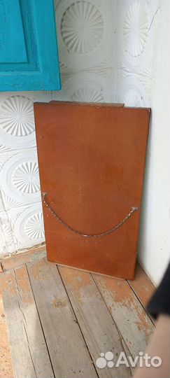 Зеркало подвесное