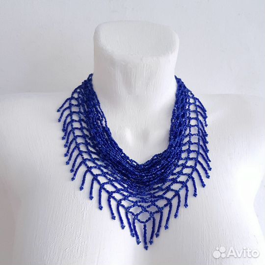 Колье косынка из бисера синее