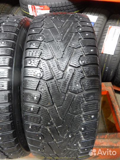 Pirelli Ice Zero 235/55 R18