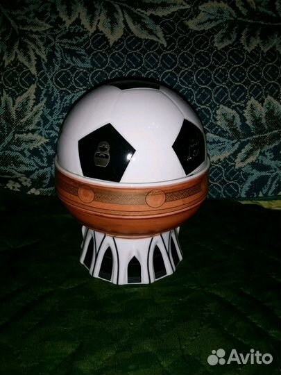 Штоф в виде футбольного мяча