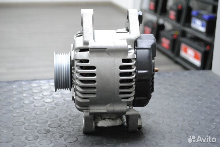 Генератор Hyundai Grandeur, Santa Fe 2.7 V6 130А