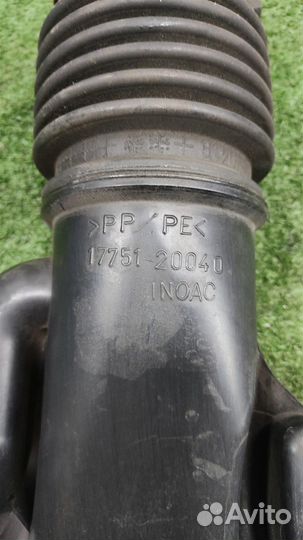 Воздухозаборник Lexus RX400H 2007