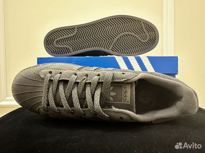 Adidas superstar