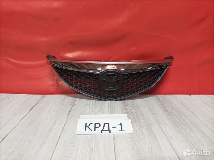 Решетка радиатора Mazda 6 2002-2005
