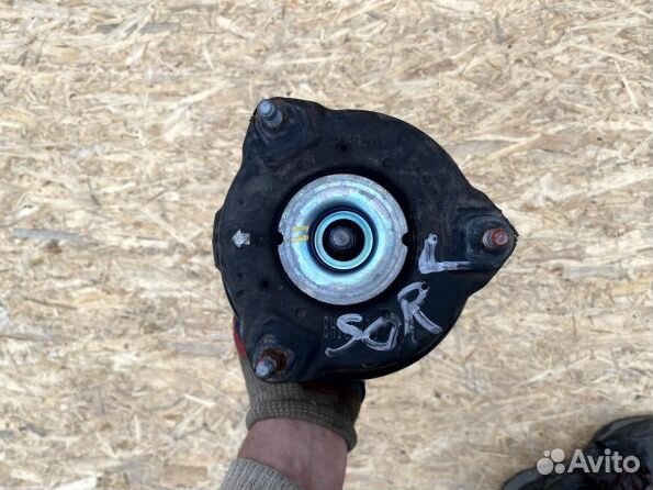 Амортизатор передний Kia Sorento Prime