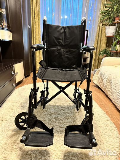 Коляска инвалидная