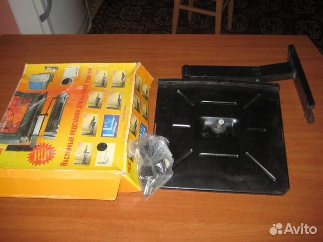 Подставка настенная