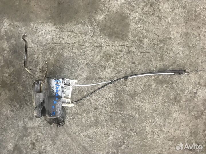 Замок двери передней правой (Hyundai Elantra)