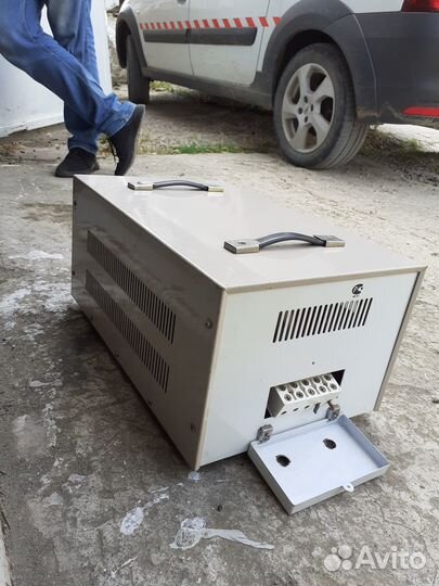 Стабилизатор напряжения Wusley SVC-10000