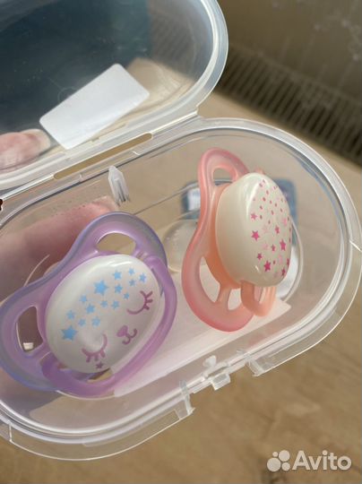 Пустышки avent новые