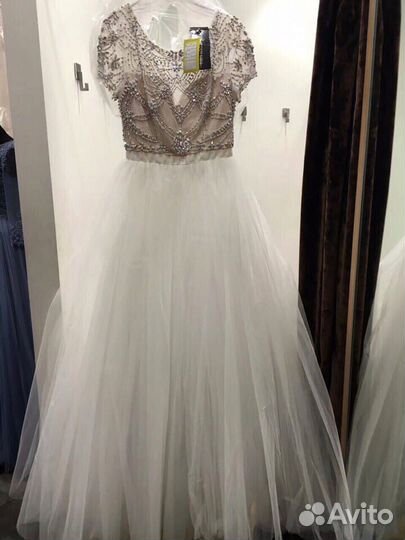 Платье sherri hill