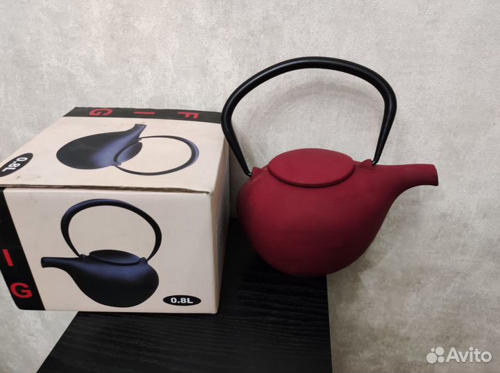 Чайник чугунный