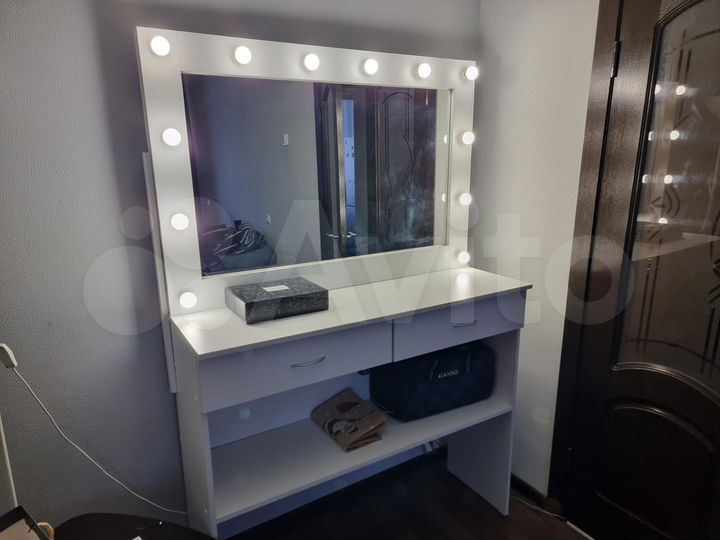 2-к. квартира, 58 м², 4/9 эт.