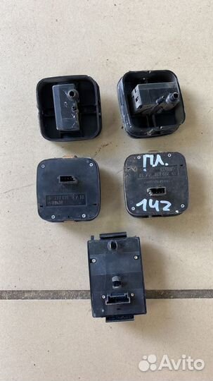 Кнопка управления зеркалами Mercedes Benz W220